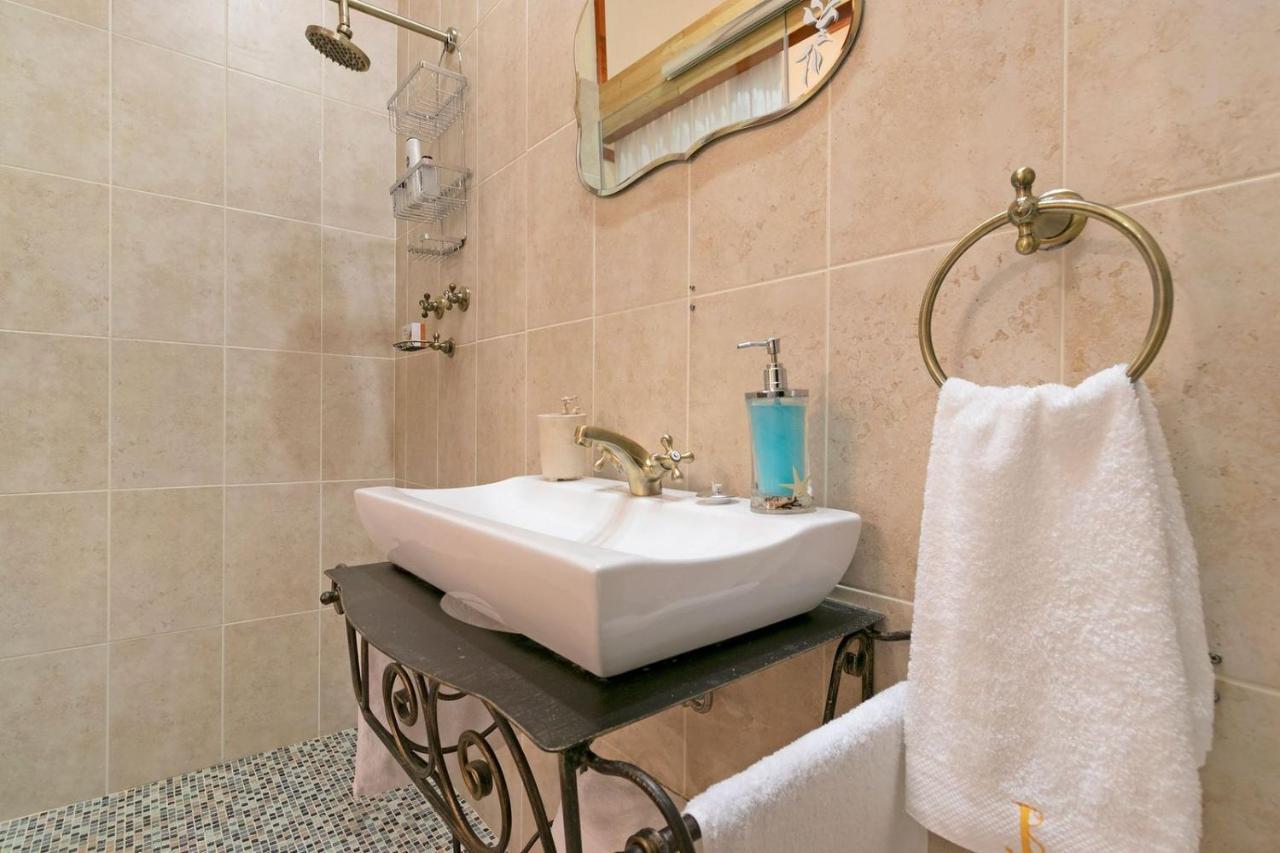 J'S Audacious Living Montagu Self Catering Apartment Luaran gambar