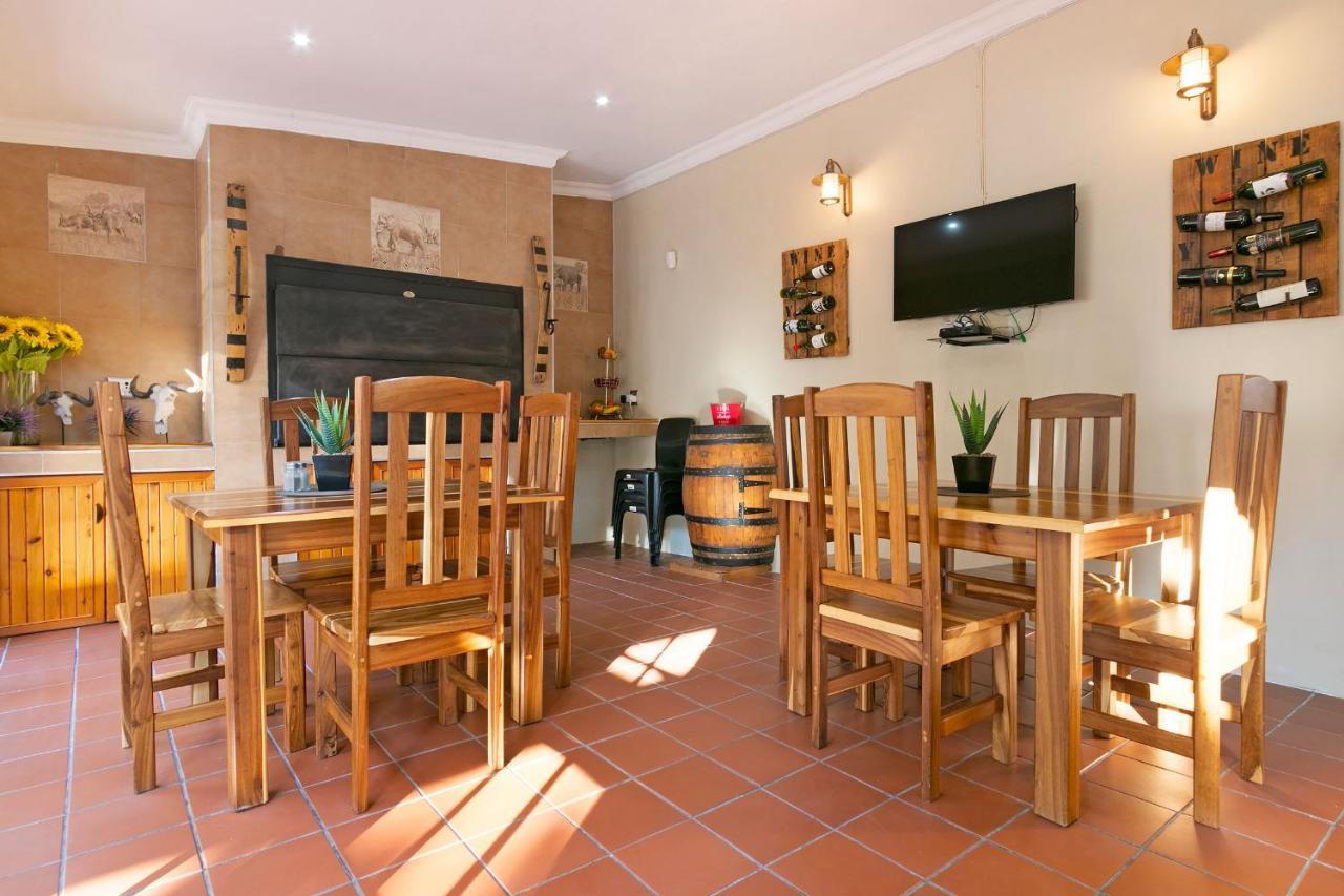 J'S Audacious Living Montagu Self Catering Apartment Luaran gambar